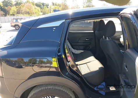 2025 Nissan Kicks Sv Fwd from USA, damaged, VIN 3N8AP6CAXSL300923